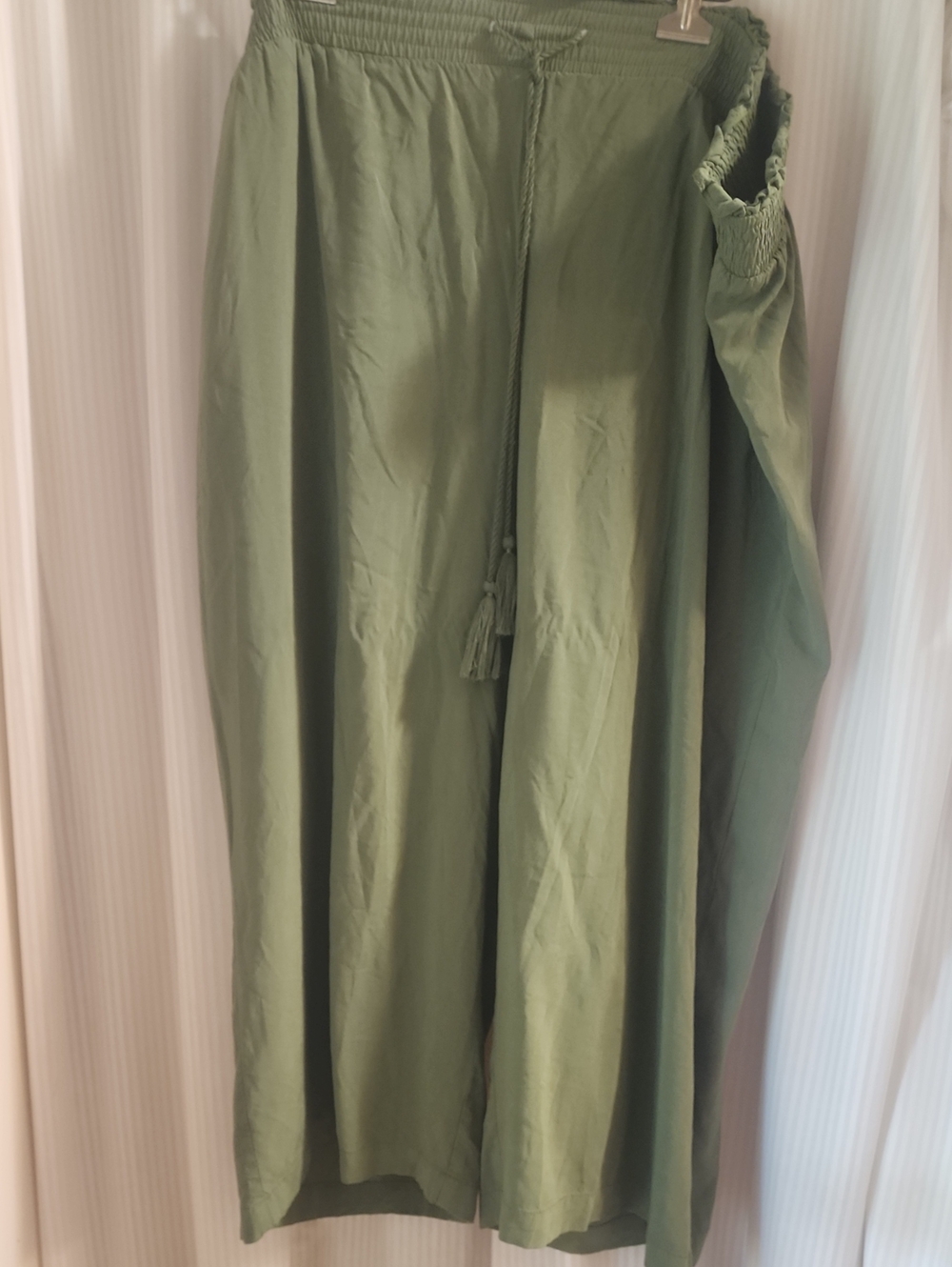 Terra & Sky Olive Green Elastic Waist Skirt
